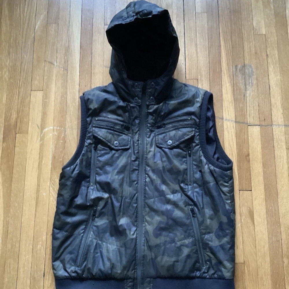 INC International Concepts Men's Large Green Camouflage Vest,100% Polyester,Hood
